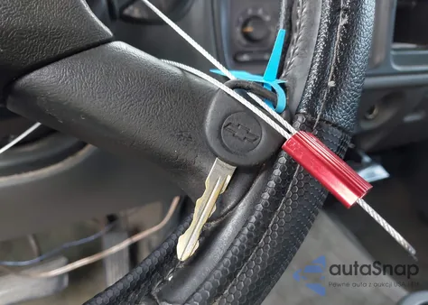 2005 Chevrolet Silverado 1500 Ls from USA, damaged, VIN 2GCEC13T351363882